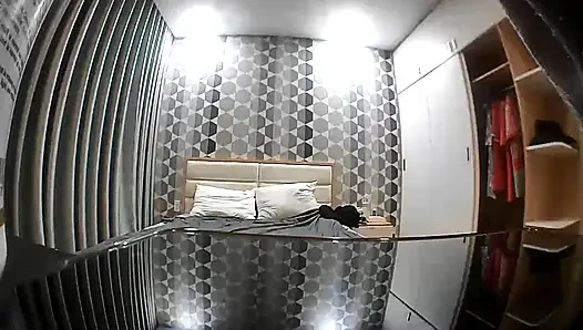 Zayıf Asyalı Olgun Kız ve Onun Cuckold