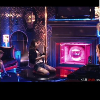 Sıcak derleme arasında emma watson