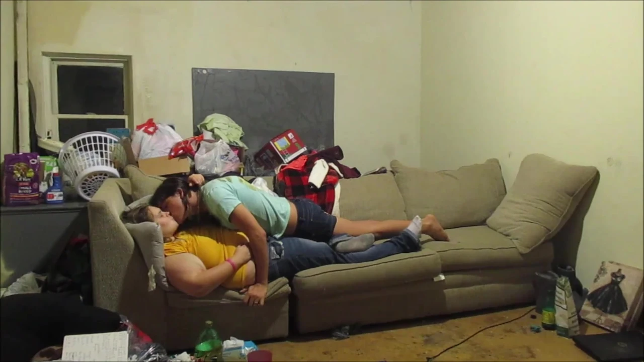 वाइफ कॉट पर हिडन कॅम फक्किंग पुसी टू माउथ साथ बहिन