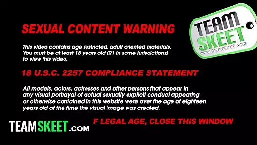 Sıcak kolej güzellik kedi dövülerek tarafından ona profesör