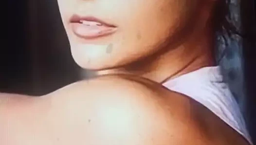 Harshita gaur boşalmak ve öpücük haraç
