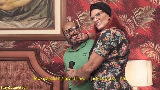 Brezilyalı nine yarak düşkünü anal sikiliyor