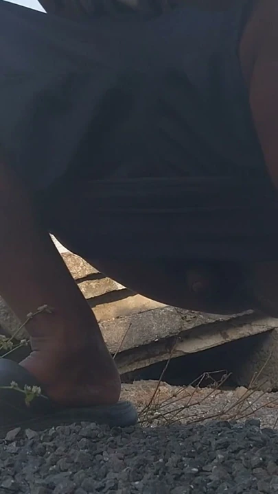 Bhabhi'yi görünce sikim kalktı | Bölüm 1