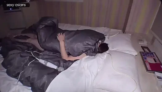 Şok edici görüntüler! Açıkça izin verilen evli kadın sınırların çok ötesine giden vahşi bir otel karşılaşmasına dalıyor