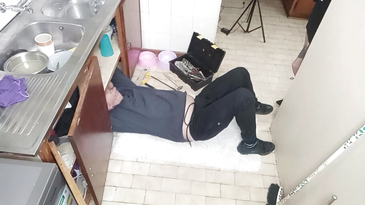Ev hanımı biraz yarak arıyor