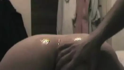 Mastürbasyon yapmama yardım eder misin?