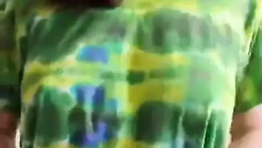 büyük doğal göğüsler