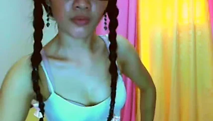 seksi Asya kız üzerinde webcam