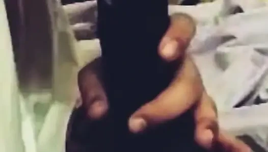 O Plastik Yarağı Emen Deri (dildo Yüz Sikişi Bakış açısı)