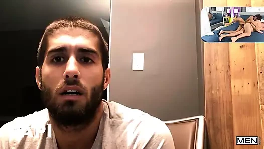 Valentin petrov'un arkadaşı, sevgilisini becerirken onu arar. sonra onları sikişmelerini izlemek istedi - papi