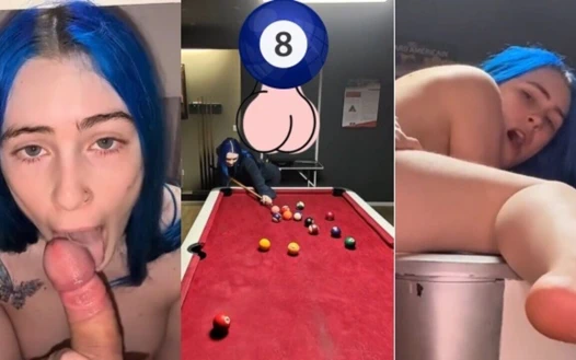 Beni bilardo masasına söydüp sevişiyor