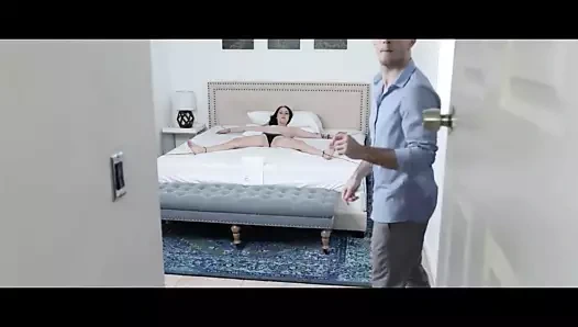 Genç ariana çalışır kaba seks