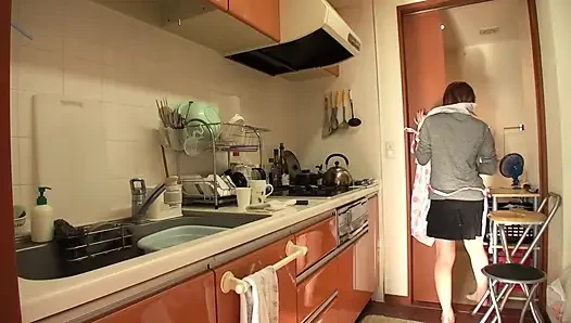 Sevimli Japon kız penisimi sokmamdan korkuyor