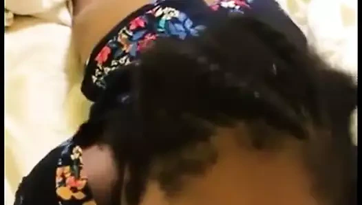 Fahişeler guzzling dölünü seviyor