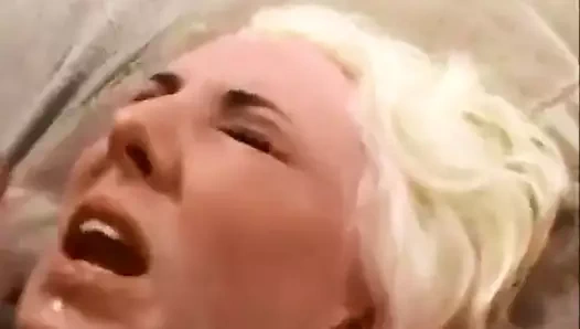 sarışın alır 2 yüz bakımı