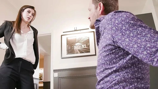 Avukat müvekkilini koruyor