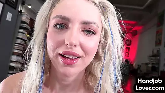 Hj, amigo kız yarak masturbasyon yapıyor ve pis konuşuyor – pov