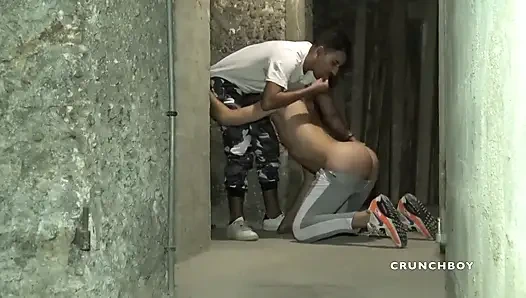 Tim Cosla heteroseksüel Arap meraklısı tarafından korunmasız sikiliyor