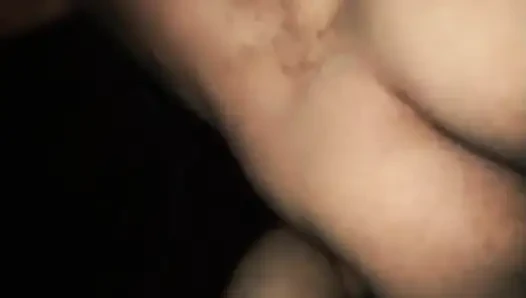 Yin ve Yang, siyah ve beyaz, sikilebilir enerji, vücutları hareket eden şehvettir.