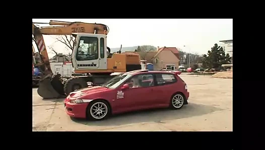 Doğada sikişmek heyecan verici!