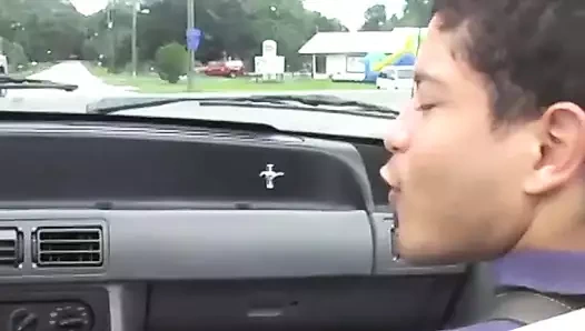 Teens Enrique ve Niyo anal sikişiyor