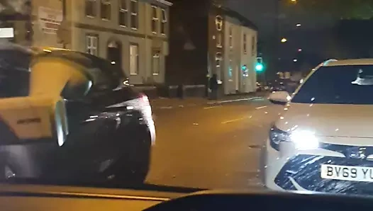 Adım anne ve adım oğlu ile arabada becermek için başka bir gün