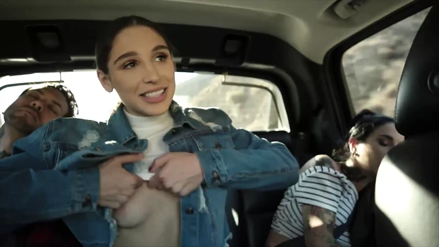 Abanoz ana foxxx sarışın paige owens içinde bir 3way