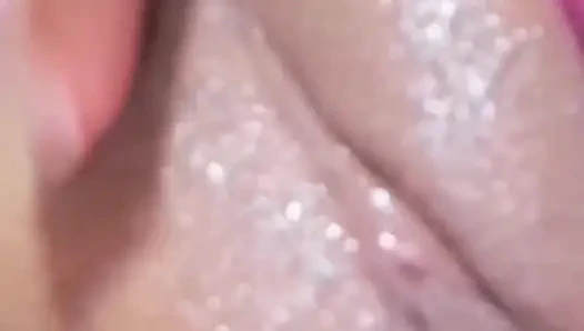 Kolombiyalı kadın kendine lezzetli bir şekilde dokunuyor