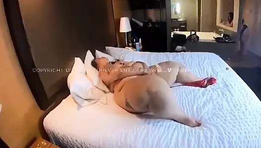 Keçi armudu, kilolarla dolu!