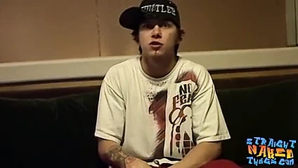 Düz erkek gösteren onun Mastürbasyon becerileri kapalı