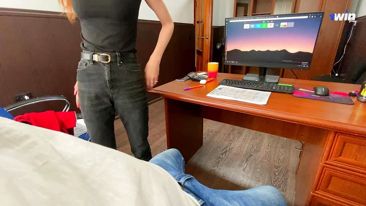 Konuşmak, iş görüşmesi, kocamı bir iş için aldatmak.