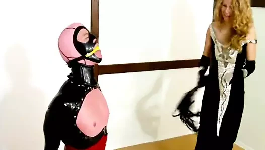 işkence göğüsler gif 1