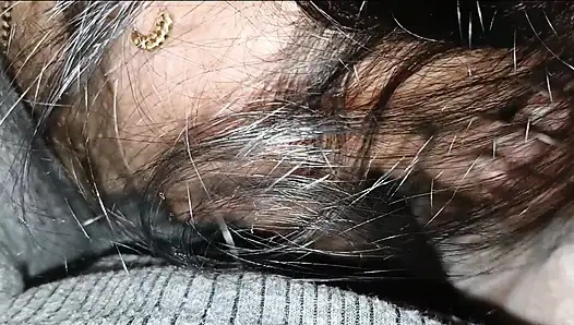 Üvey anne üvey oğluyla yatağı paylaşıyor