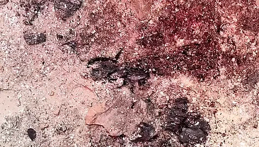 Dışarıdaki tank için işiyor