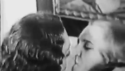 A1nyc bağbozumu lezbiyen video