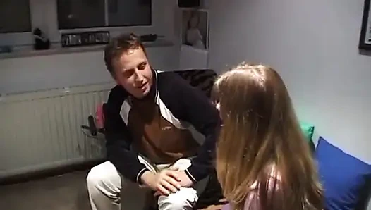 Frank + Andrea, Alman genç kız