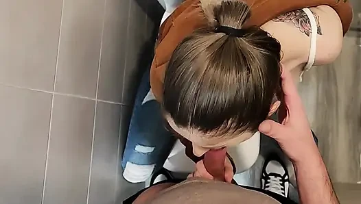 Profesörümle Üniversitenin Tuvaletinde Oral Seks Riski Var!