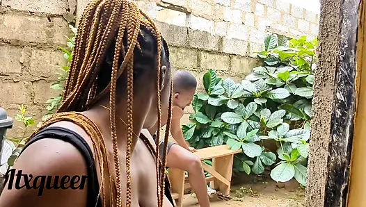 Yüzümde döl olan iki en iyi arkadaşımla en iyi üçlü seks