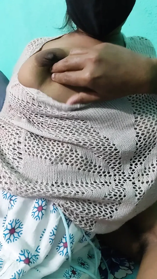 Otel odasında sikişiyorum