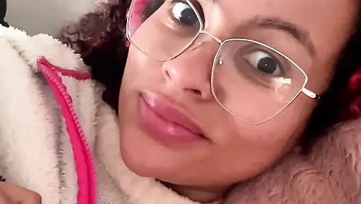 Annacutiepiie osuruk ve geğirme derlemesi yeme, umumi tuvalet ve uçak gerçek gazlı anlar