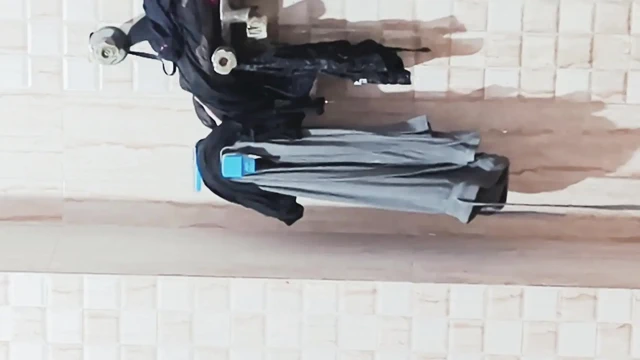 Latika büyük sert sikişiyor