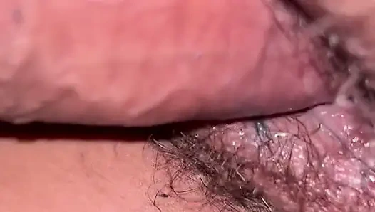 Nisha eşek tercih ediyor