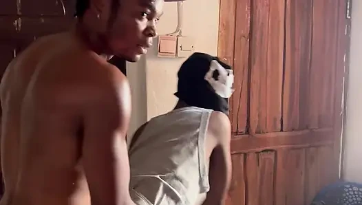 En iyi Güney Afrika porno yıldızı desi çiftin domaltarak sikiştiği en iyi sert anal seks