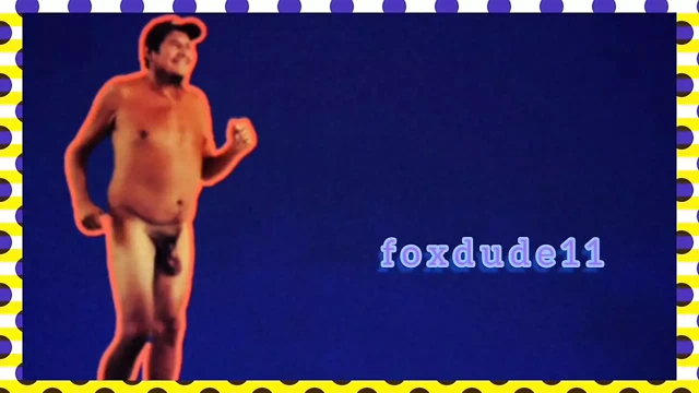 foxdude11 jerks off in underwear