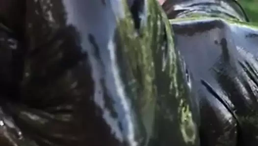 Göt deliğin hazır mı?