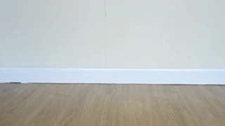 Peep Toe vermelho com legging preta justinha