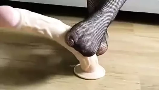 Footjob süper yapay penis