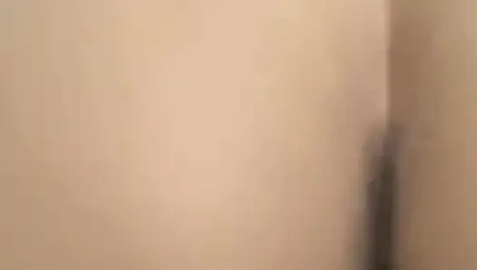 Erkek arkadaşımın etrafında olmasını istediğim bir video yapıyorum