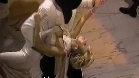 Jenna Jameson ile kalede ateşli seks