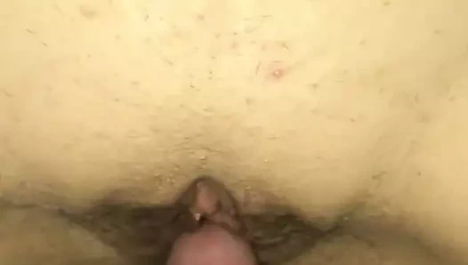 Elle est remplie creampie